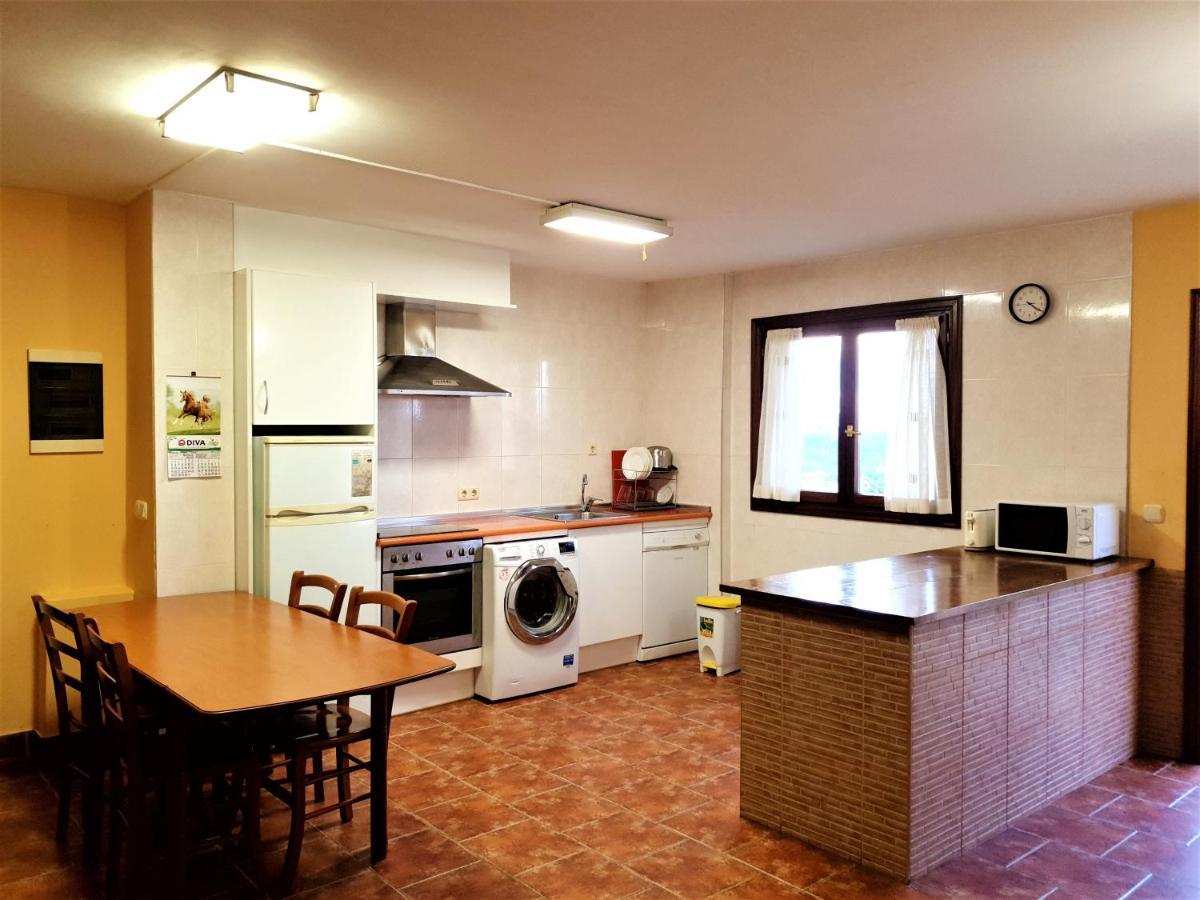 Arraspine Villa Астигарага Екстериор снимка